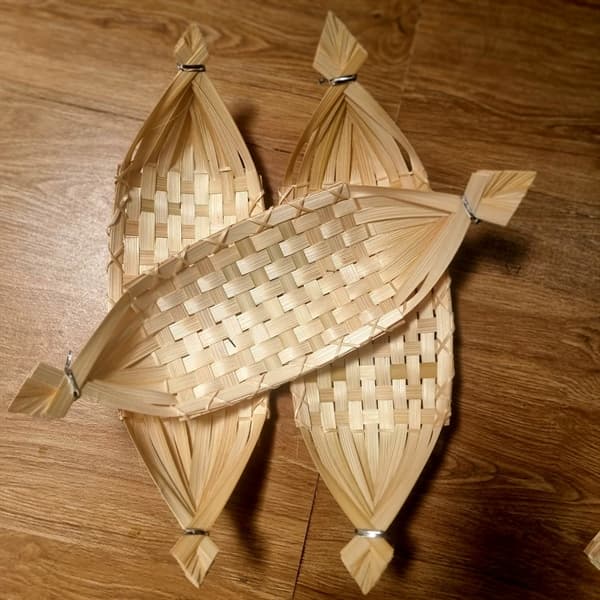 Thuyền 2 cạnh